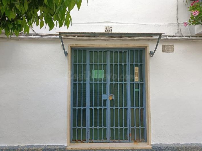 SE VENDE piso OKUPA en C San Pablo 17 de Écija