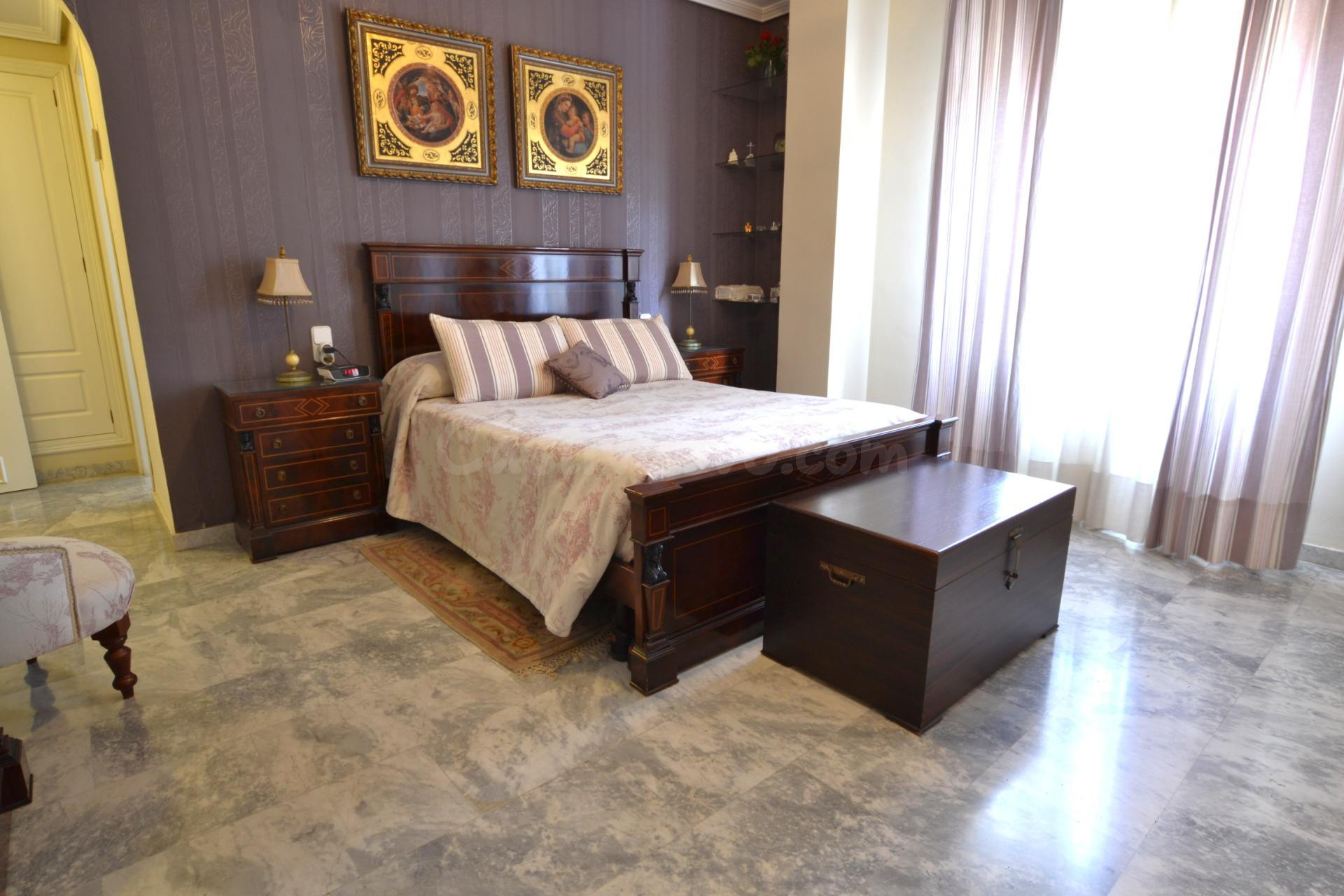 ESPECTACULAR PISO DE 5 HABITACINES, GARAJE, TERRAZA... JUNTO AV. AEROPUERTO Y VISTALEGRE