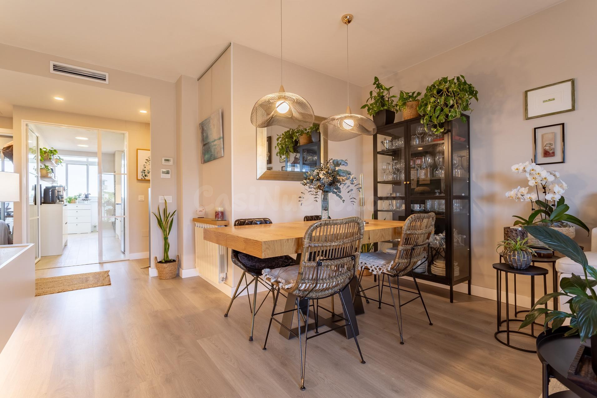 EXCLUSIVO ÁTICO DE DISEÑO REFORMADO CON TERRAZA SOLÁRIUM DE  - foto 4