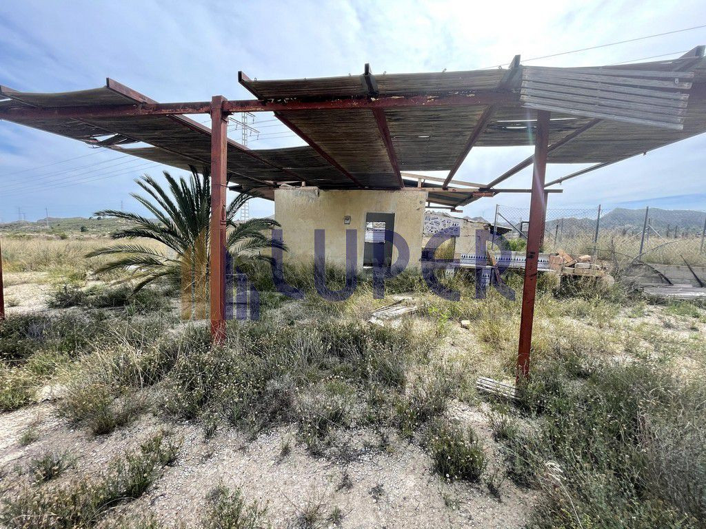 Terreno de 45.000m2 en Jijona (Alicante)