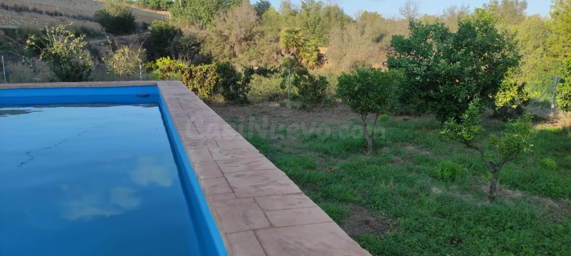 CHALET EN MONTSERRAT CON PISCINA - foto 2