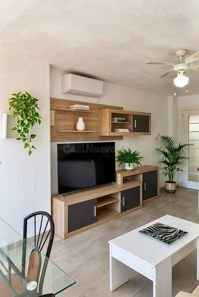 Piso en venta en Rincón de Loix de 2 habitaciones con piscina y garaje