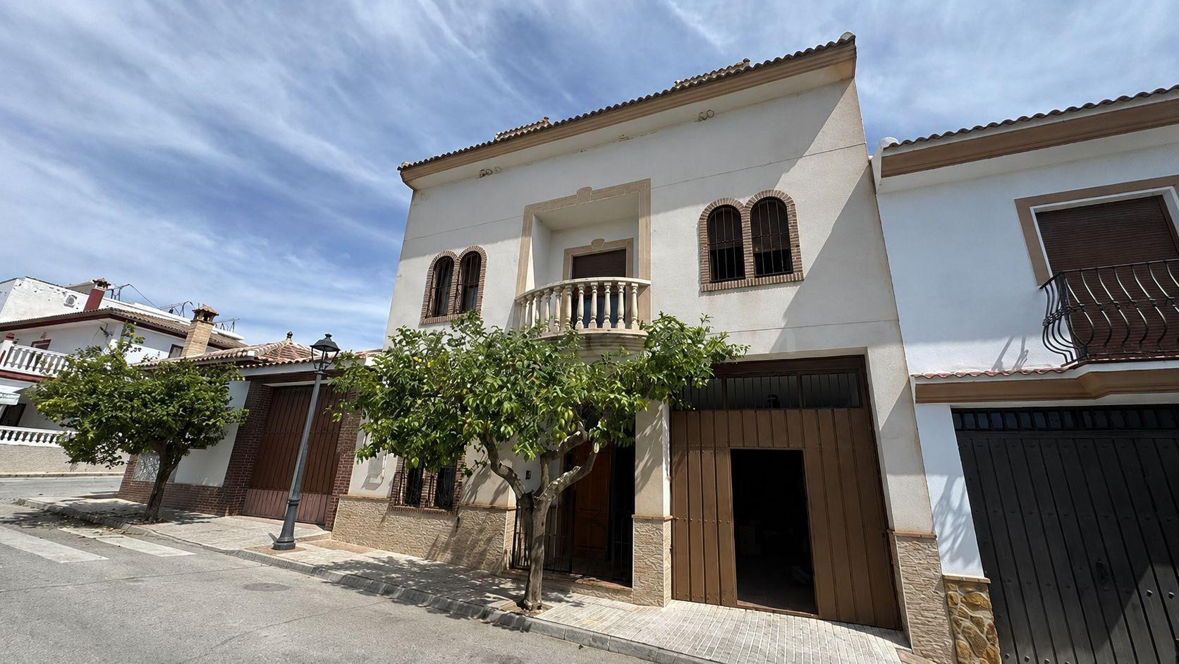 VIVIENDA UNIFAMILIAR EN COLMENAR