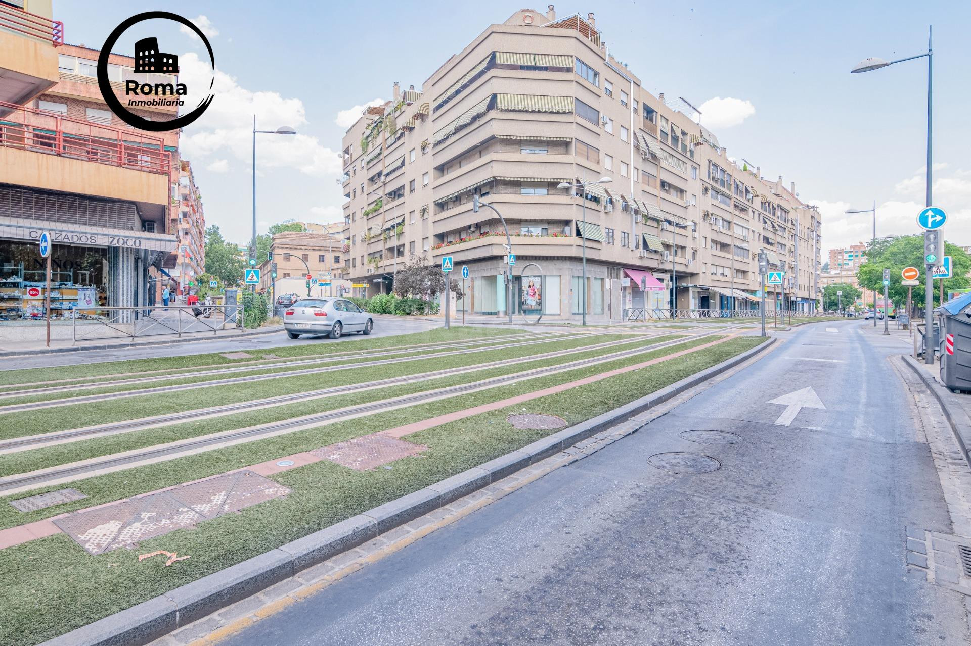 Amplio piso situado en el emblemático Edificio Presidente en Caleta