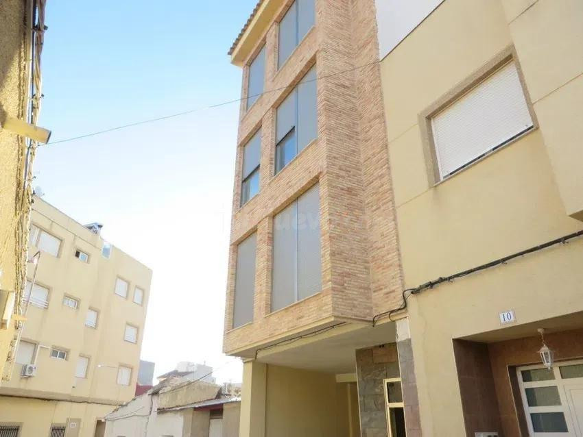SE VENDE PISO OKUPADO en Calle SAN PEDRO,17 Pl:2 Pt:A Santomera (Murcia) Nº 17 Santomera (Murcia)