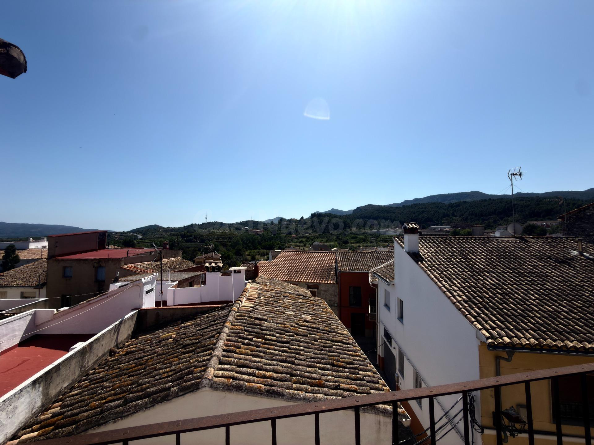 CASA SEÑORIAL CON ENCANTO EN CASTELLÓ DE RUGAT