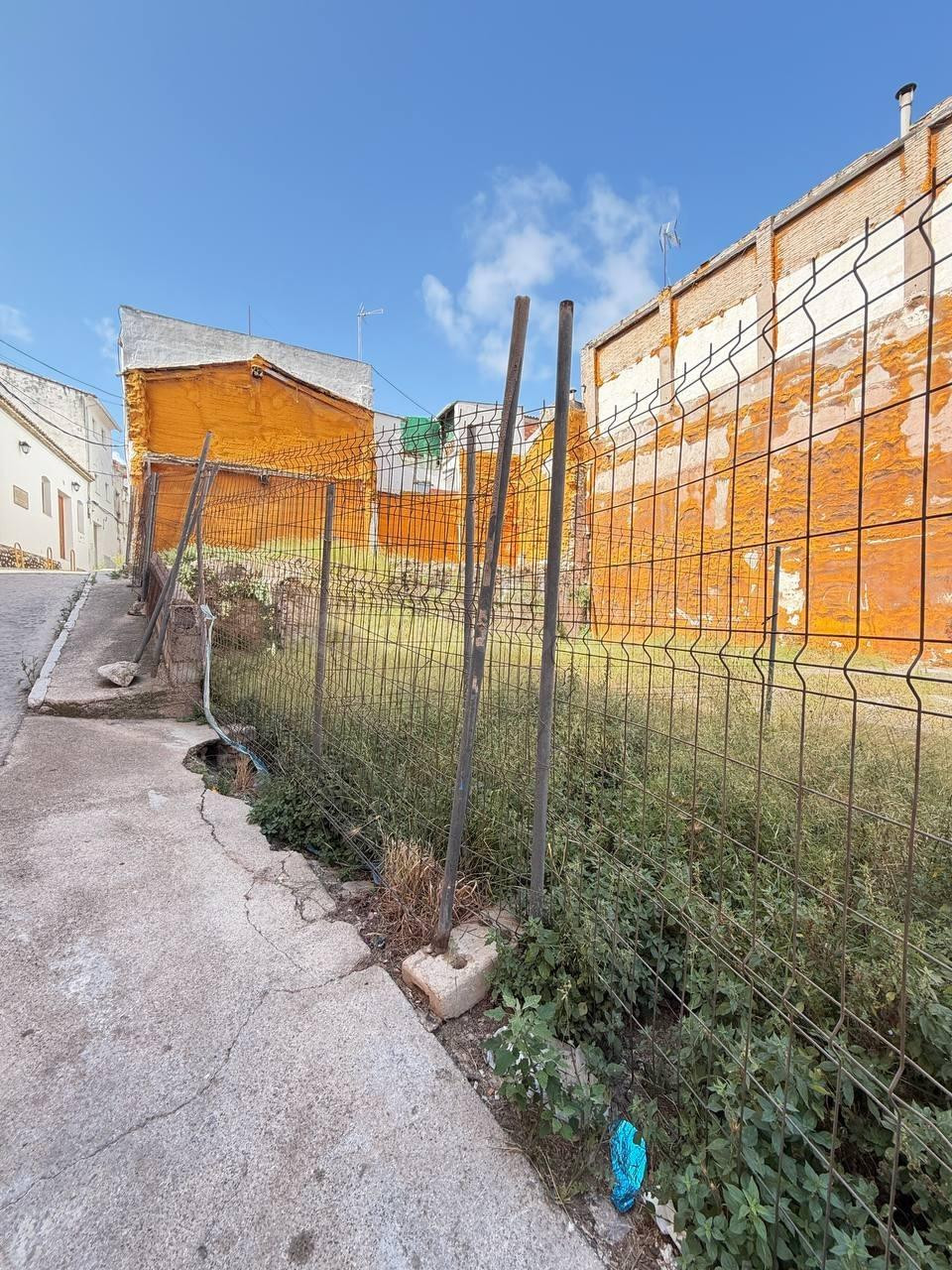 Terreno urbano 219m² en venta - Oliva pueblo