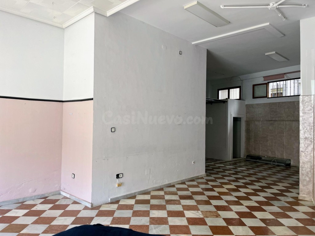 Un local, mil posibilidades en Antequera