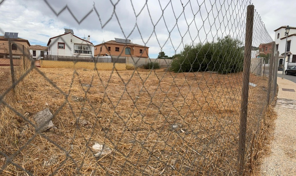 Donde comienzan los sueños: tu lugar en Urbanización El Moli - foto 3