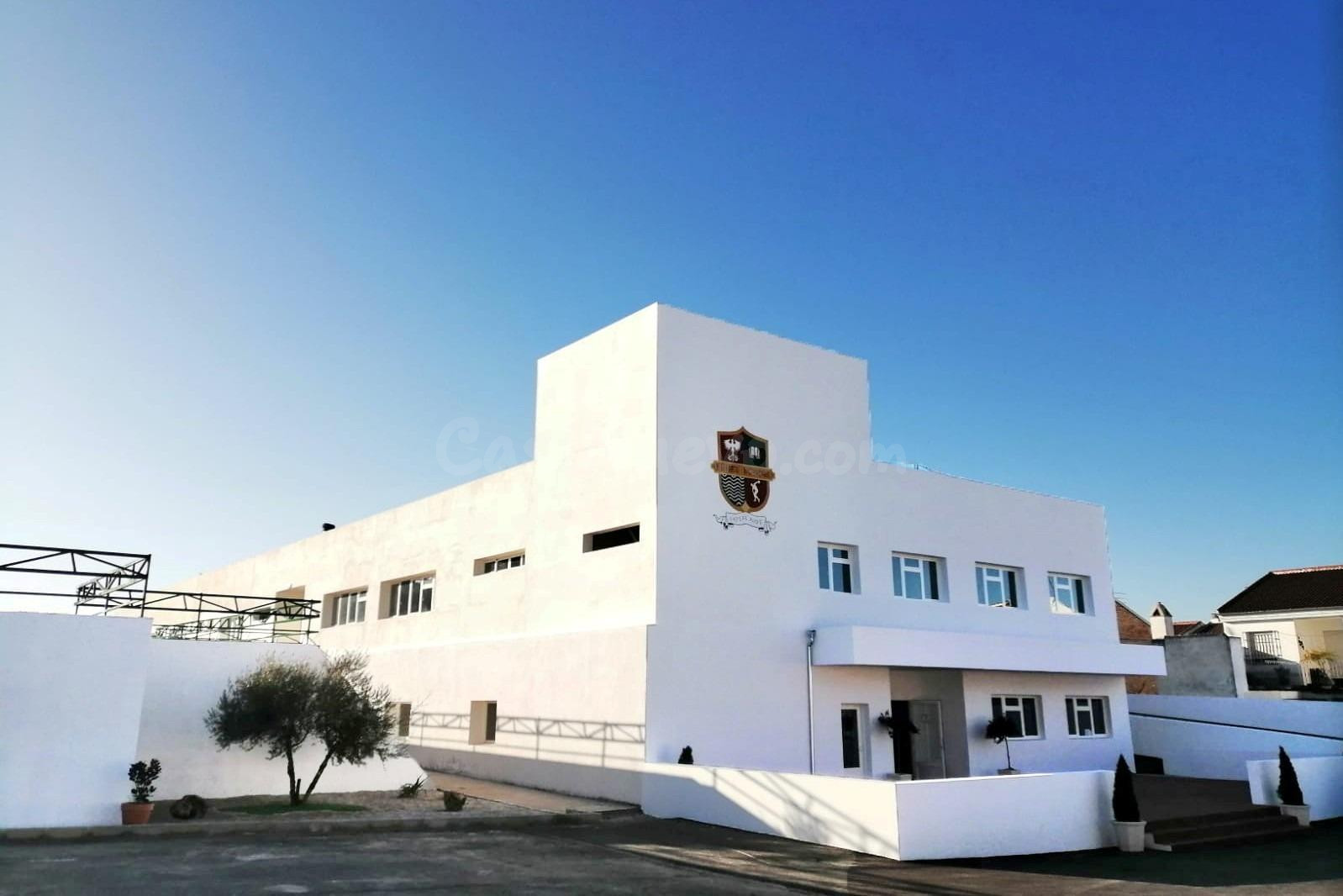 COLEGIO con autorización oficial para Infantil, Primaria, Secundaria, Bachillerato y FP