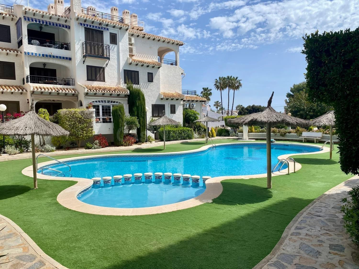 APARTAMENTO CON VISTAS AL MAR Y PISCINA | CABO ROIG