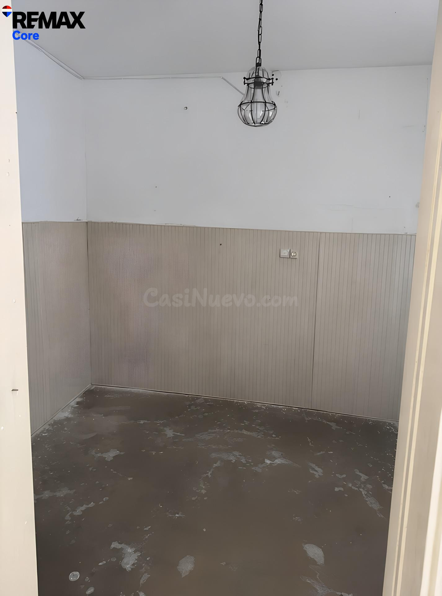 Oportunidad de Inversión: Casa con Patio y 4 Dormitorios en  - foto 5
