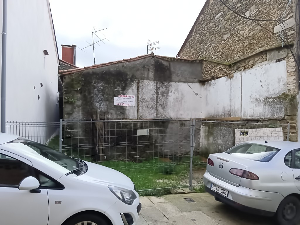 Suelo urbanizable en Venta en Melide La Coruña - foto 4