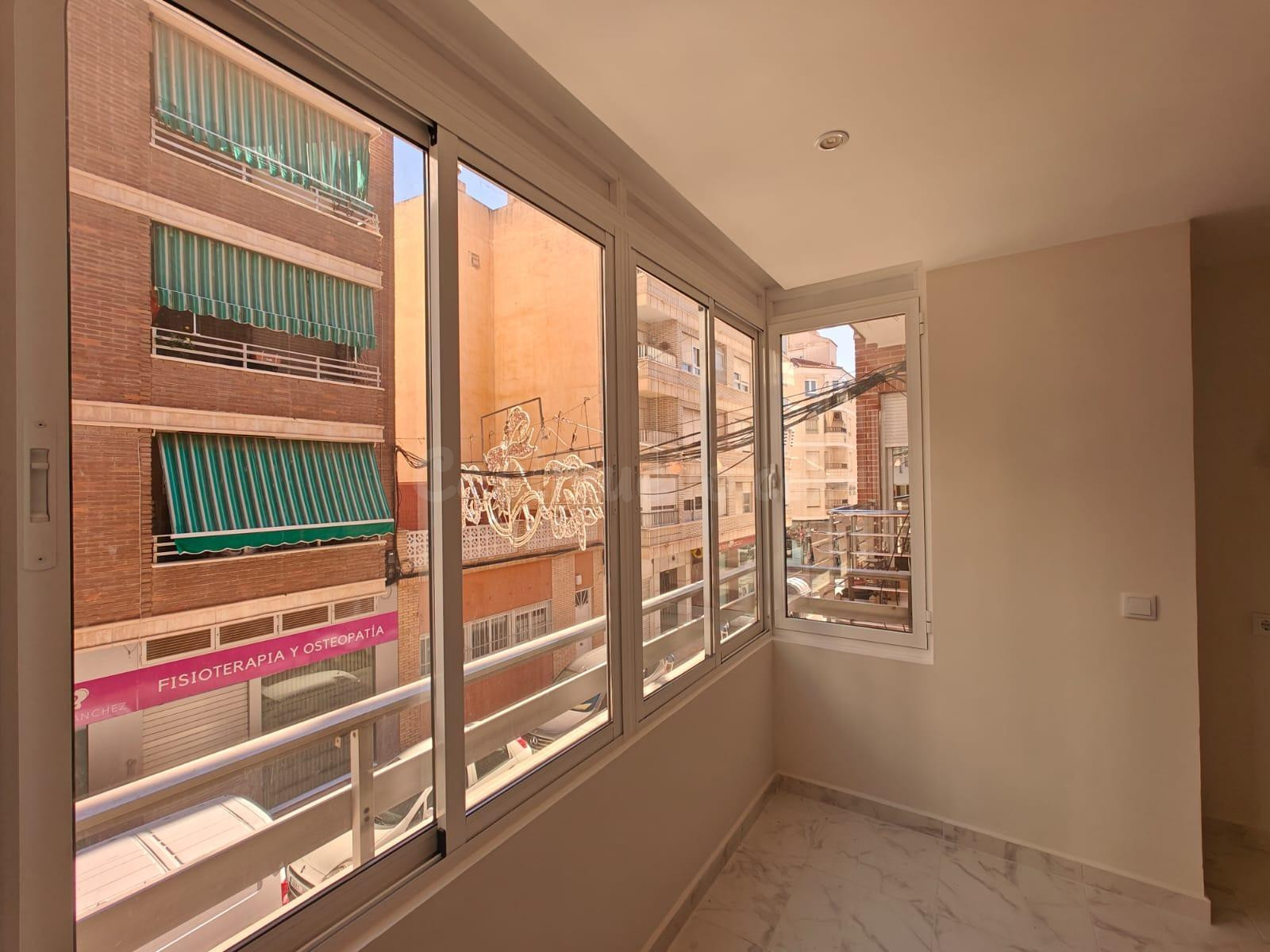 Apartamento 3 habitaciones 111m² en venta - torrevieja