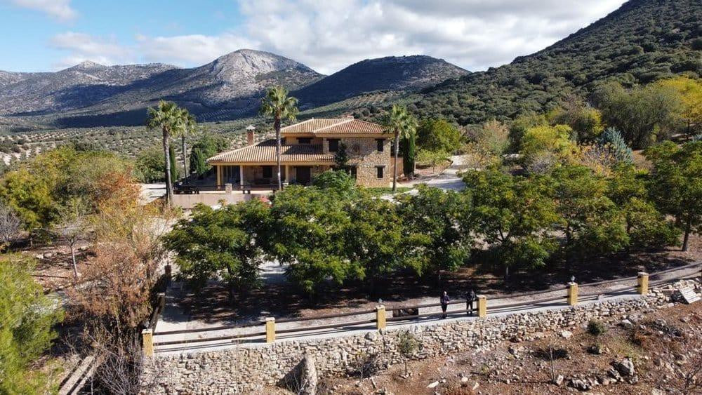 Exclusiva finca de recreo y caza con 280 hectáreas en plena  - foto 3