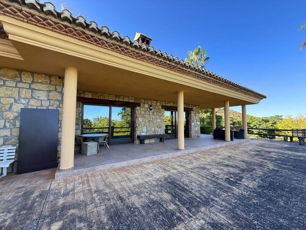 Exclusiva finca de recreo y caza con 280 hectáreas en plena  - foto 4