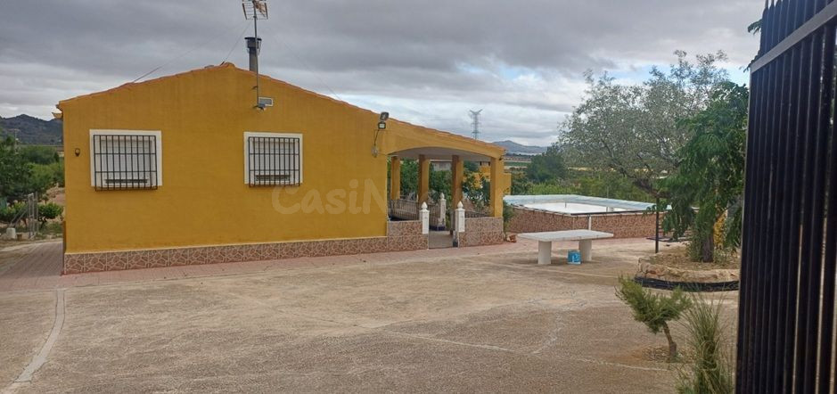Casa de campo 4 habitaciones 230m² en venta - Ayuntamiento
