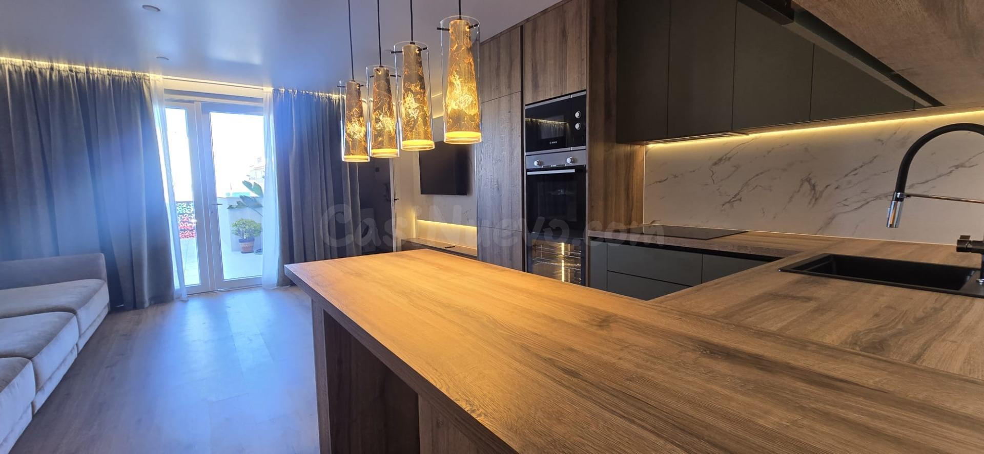 Bungalow de lujo reformado a solo 100 metros del mar – Torrevieja
