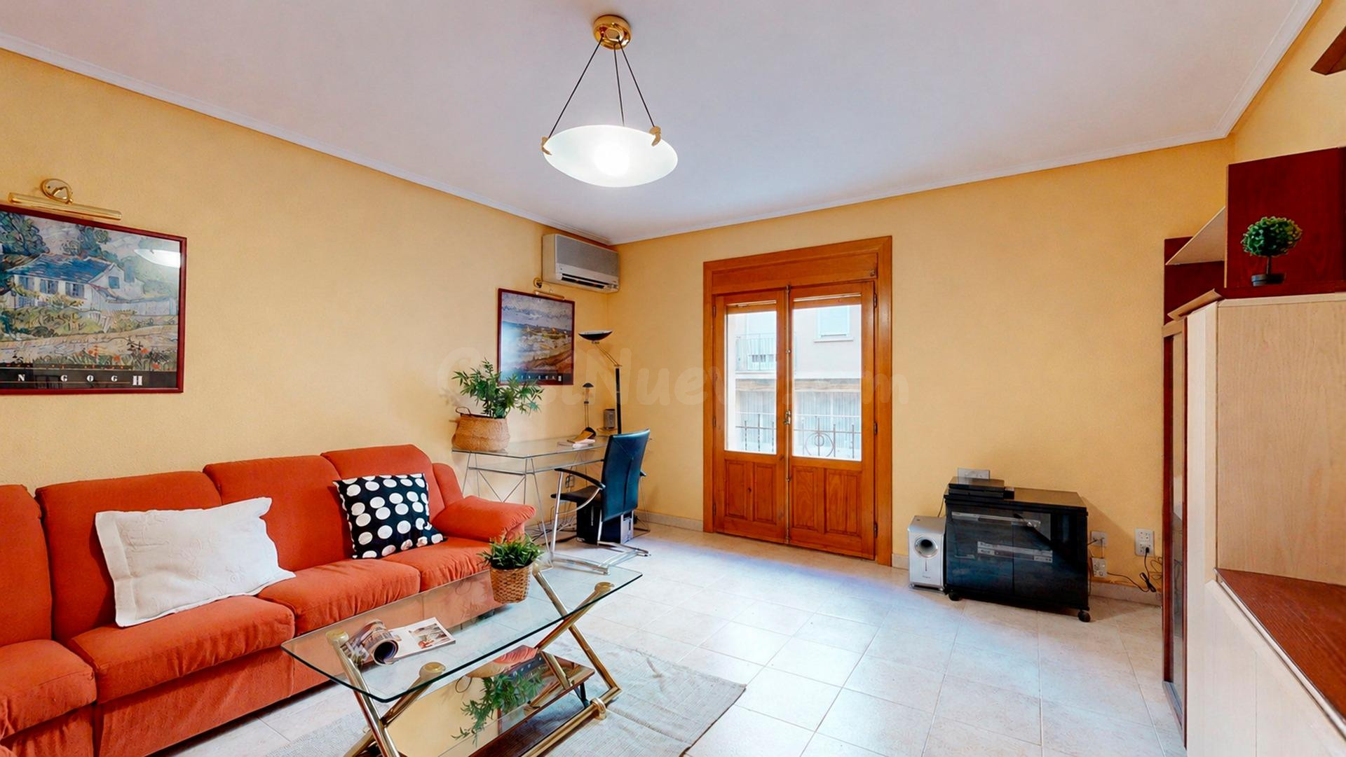 Espectacular Casa Aislada en Ruiseñores: Tu Oasis Privado en - foto 4