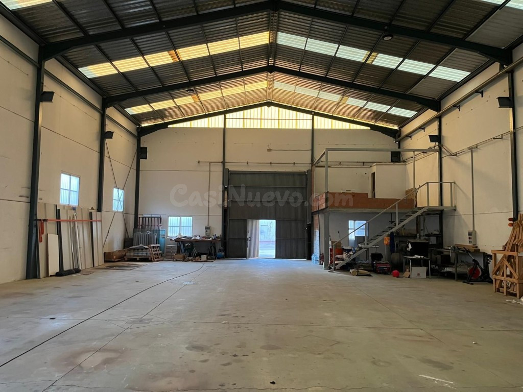 Nave industrial en Venta en Fines Almería
