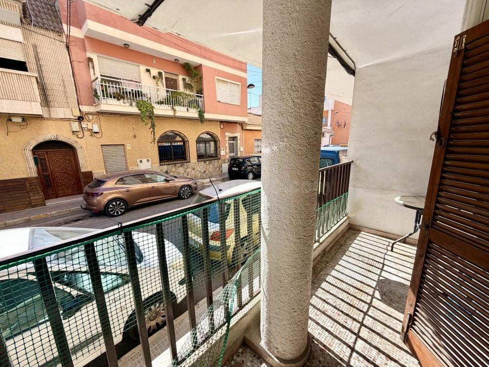 ¡Oportunidad en Formentera del Segura! Planta baja de 110 m2 con infinitas posibilidades