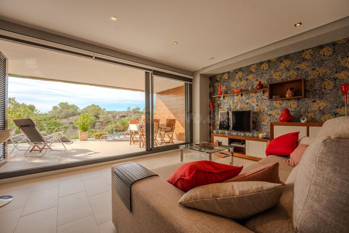 APARTAMENTO MODERNO EN PLANTA BAJA CON PISCINA Y VISTAS A LA NATURALEZA | ORIHUELA COSTA