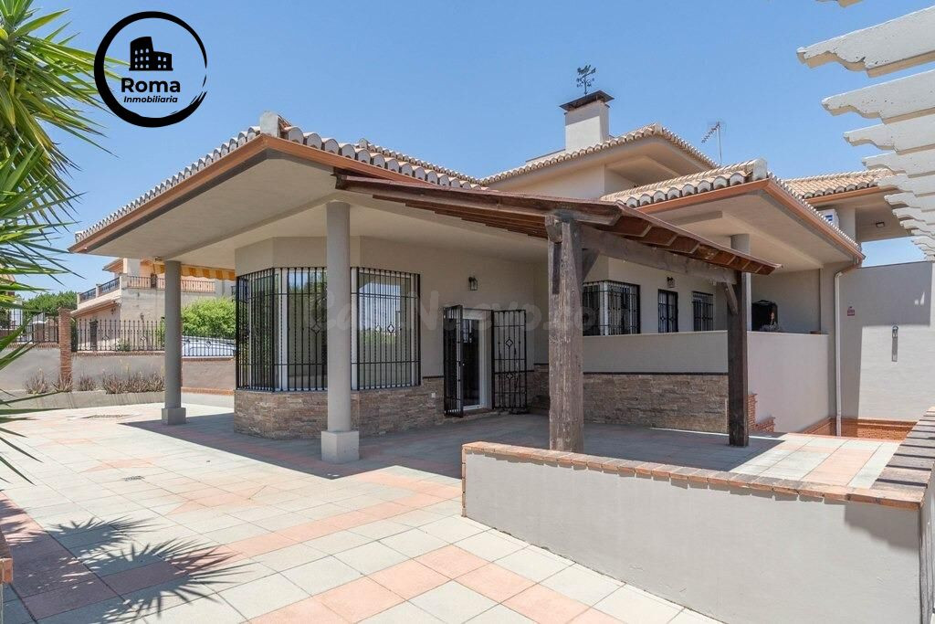 Espectacular casa en Nueva Otura
