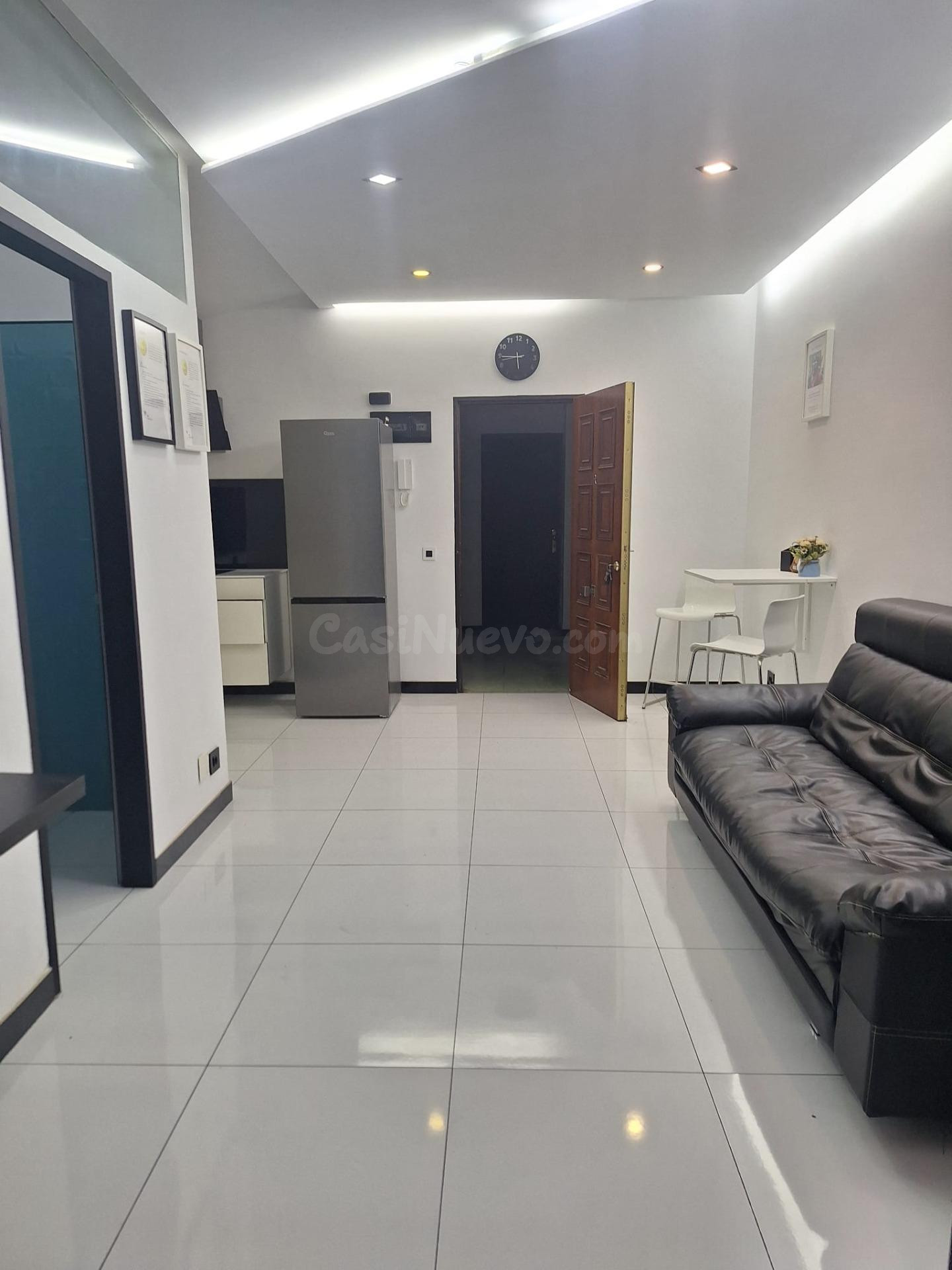 URGE VENDER. PISO LISTO PARA VIVIR O RENTABILIZAR