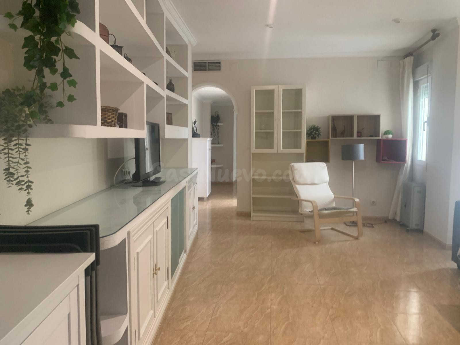 ESTUPENDO PISO REFORMADO EN PLENO CENTRO CON COCHERA INCLUIDA