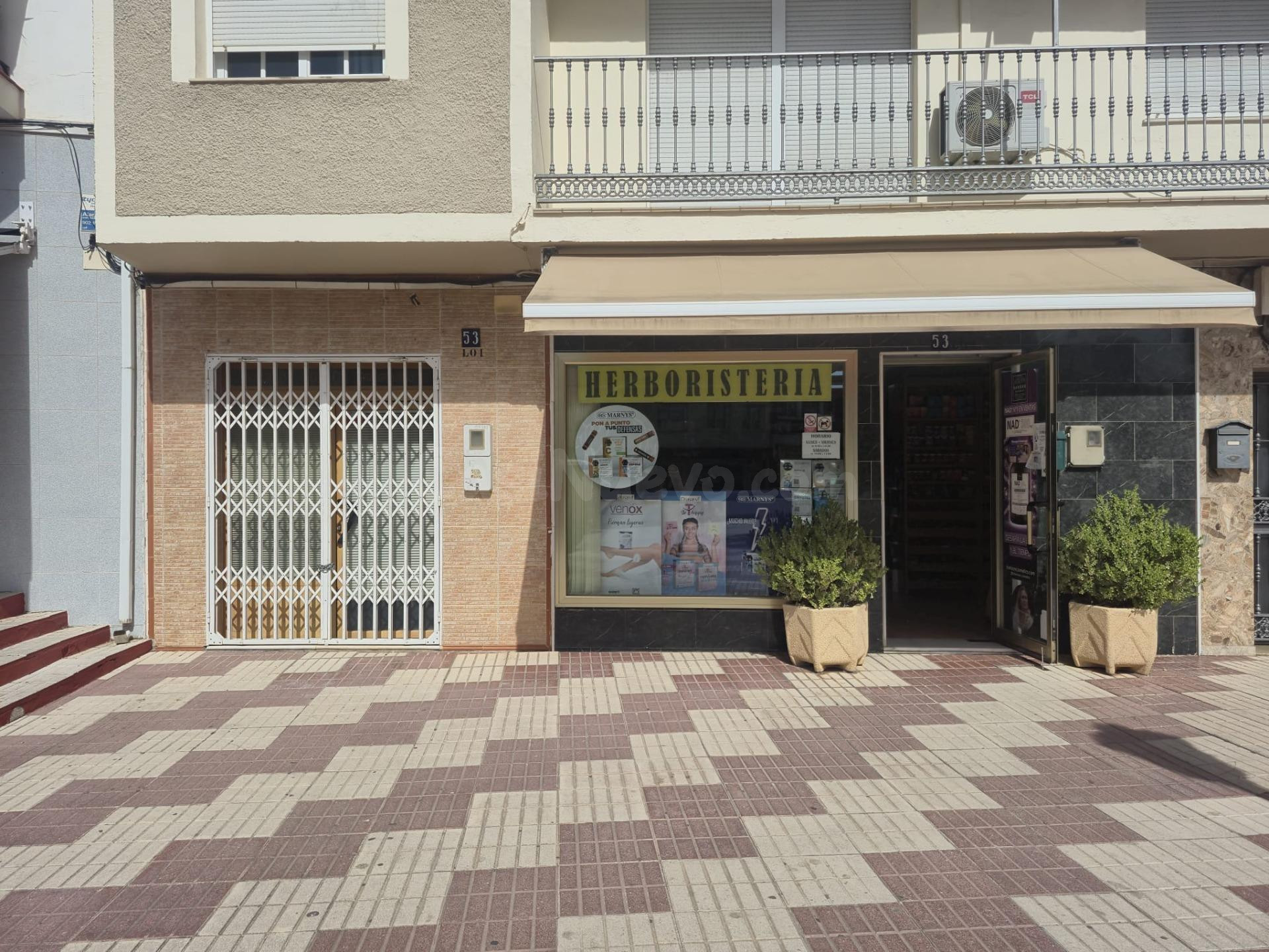 Local comercial en venta en avenida principal – Gran visibilidad y múltiples posibilidades