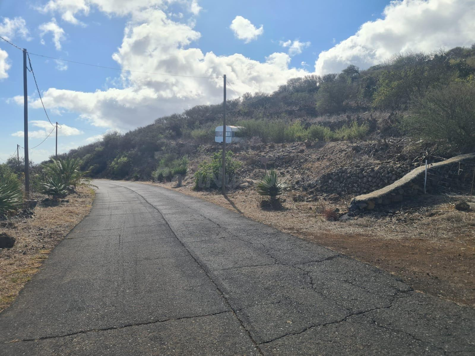 Venta de terreno rústico en Isora El Hierro - foto 3