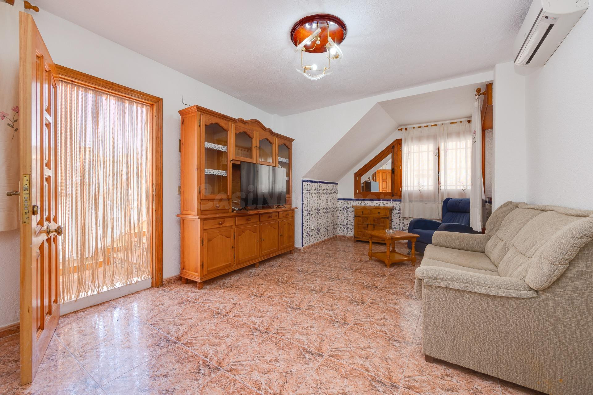 Apartamento de 2 dormitorios a solo 100 metros de la Playa de La Mata