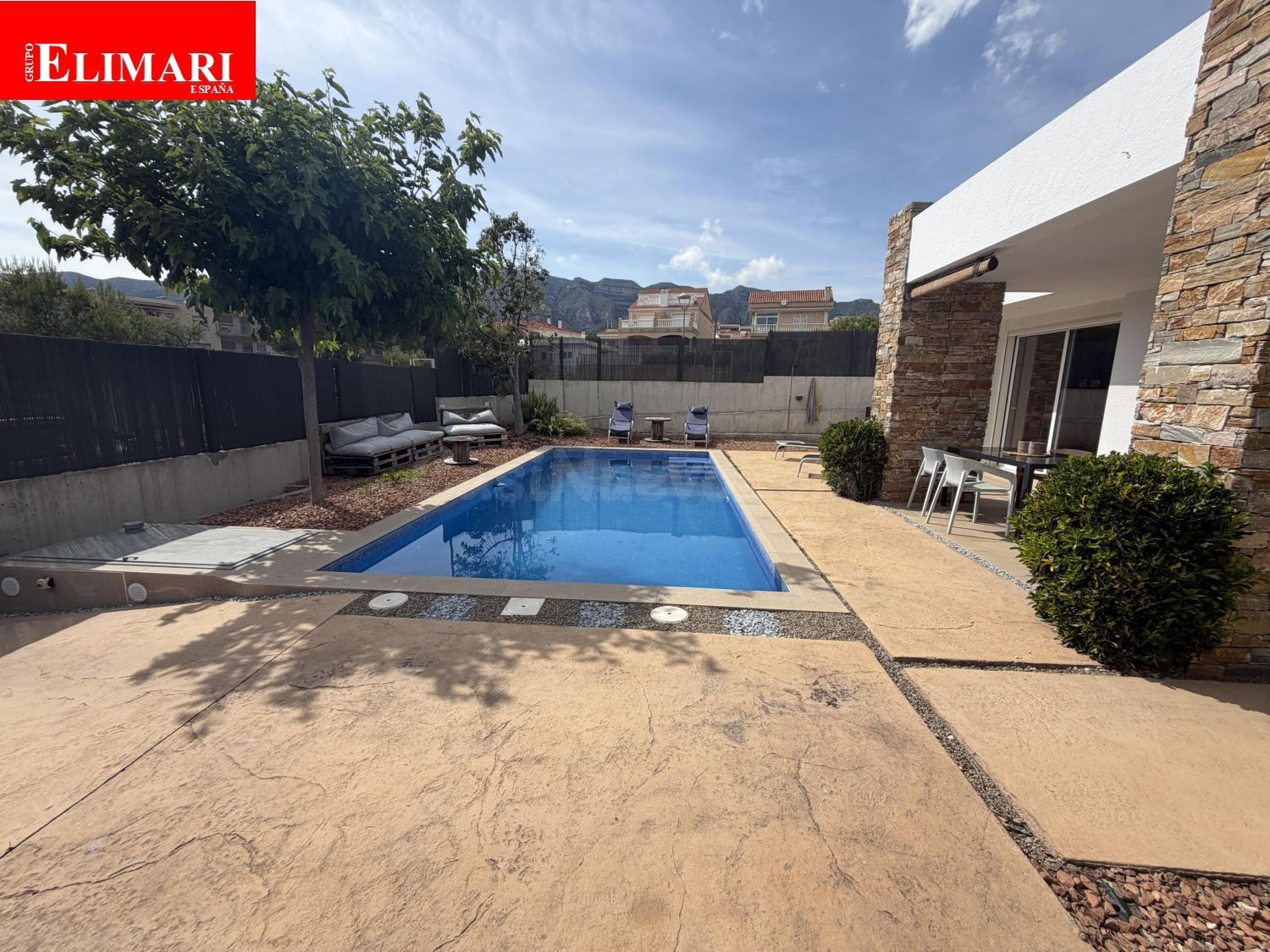 Villa 3 habitaciones 125m² en venta - Alcanar-Platja - Urb. Serramar