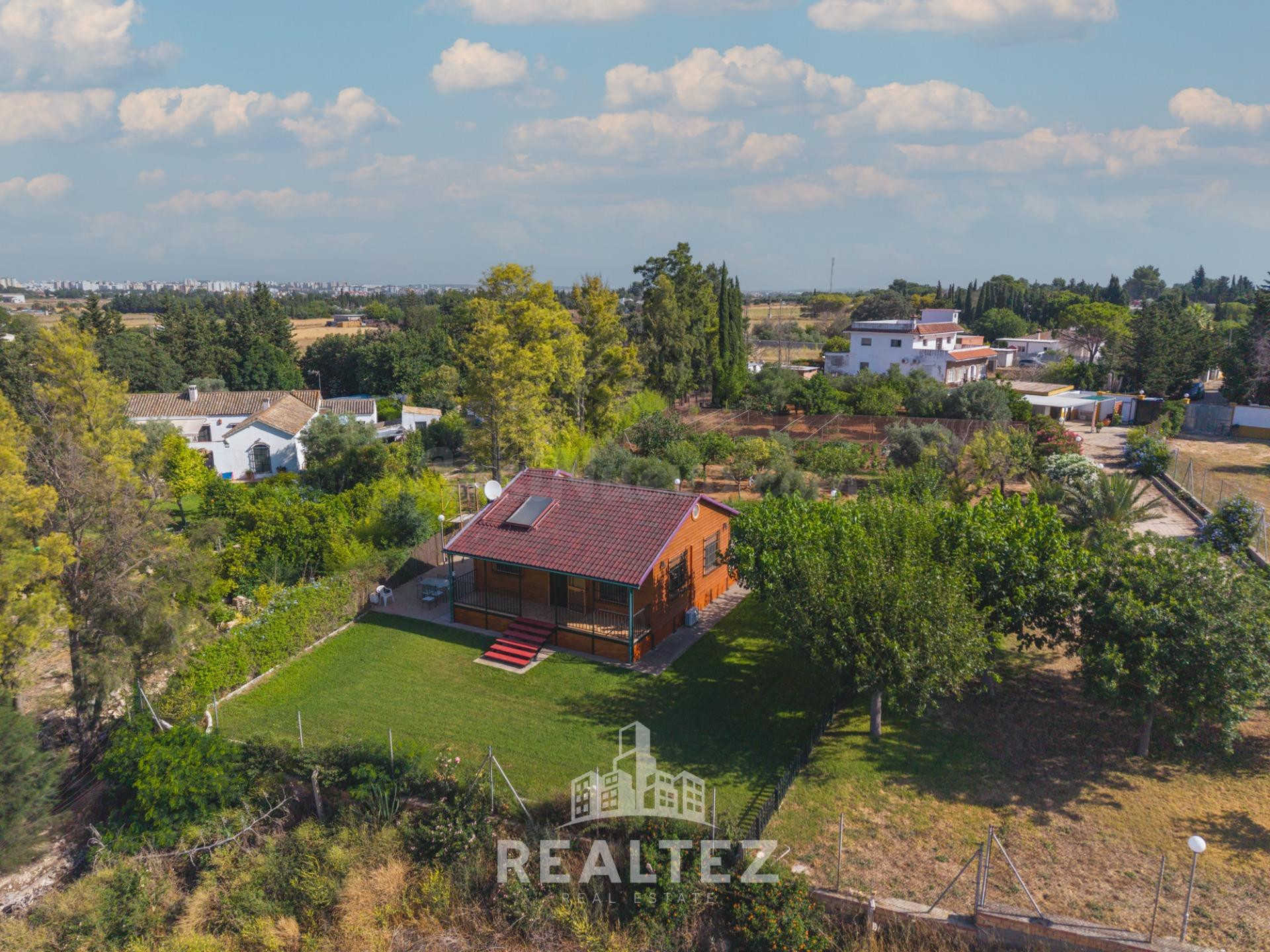 FINCA RÚSTICA EN MONTEALEGRE CON ESPECTACULARES VISTAS