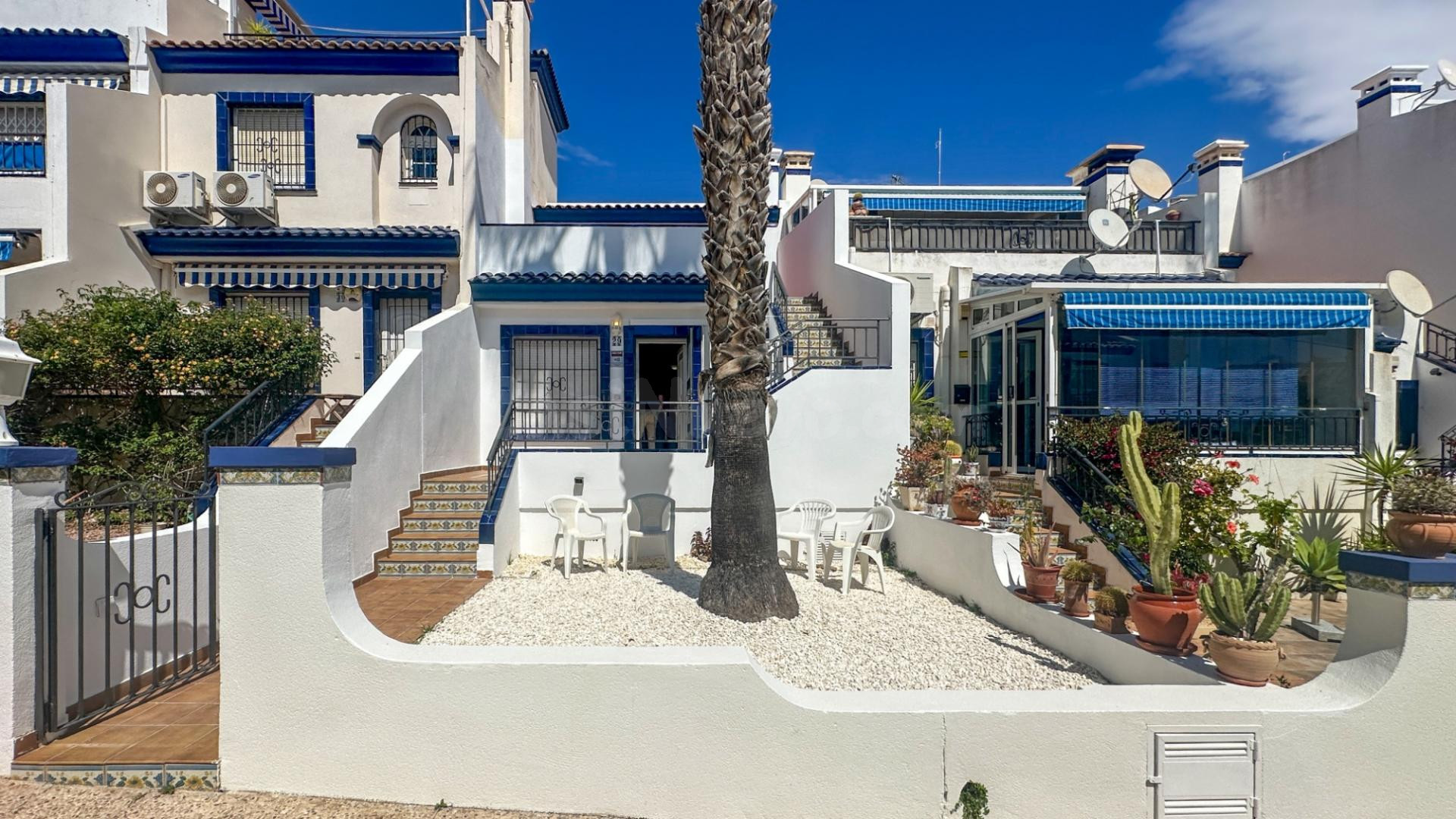 Adosado 2 habitaciones 64m² en venta - Villamartín-Las Filipinas