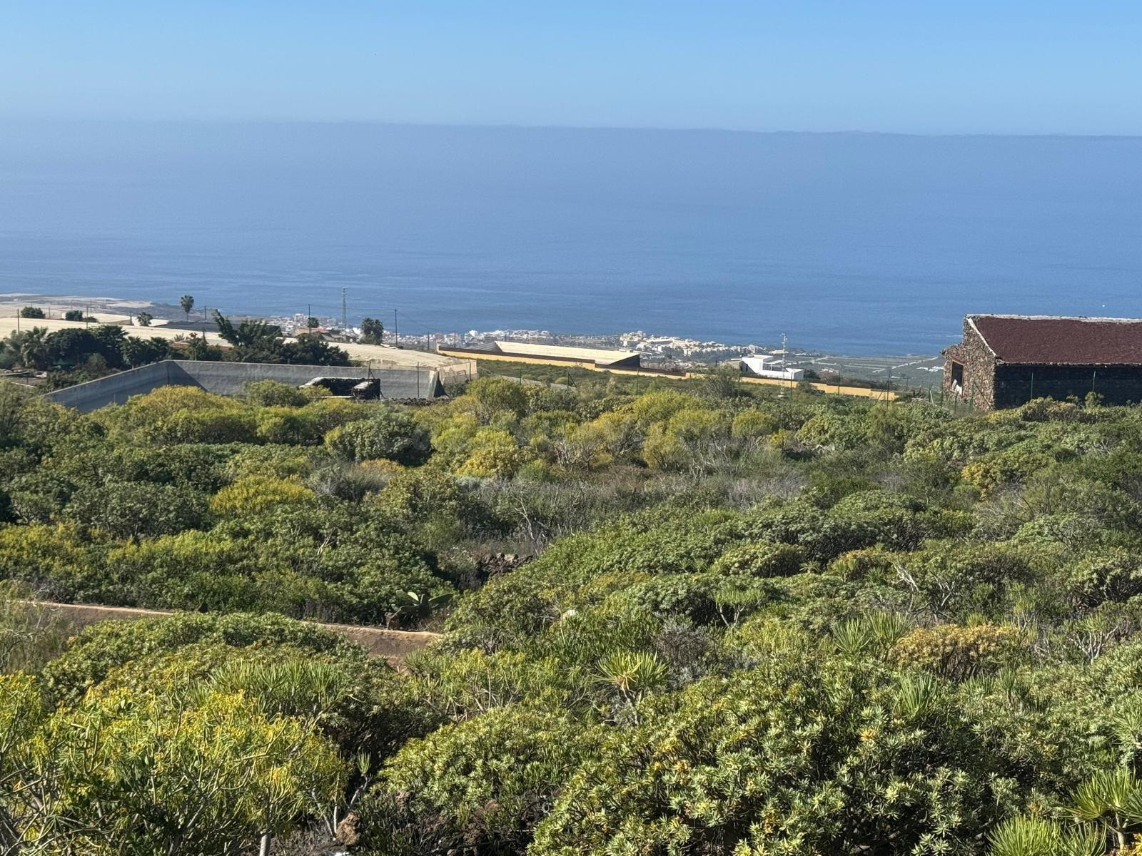 Venta de terreno rústico de 882 m2 de naturaleza, vistas inf - foto 4