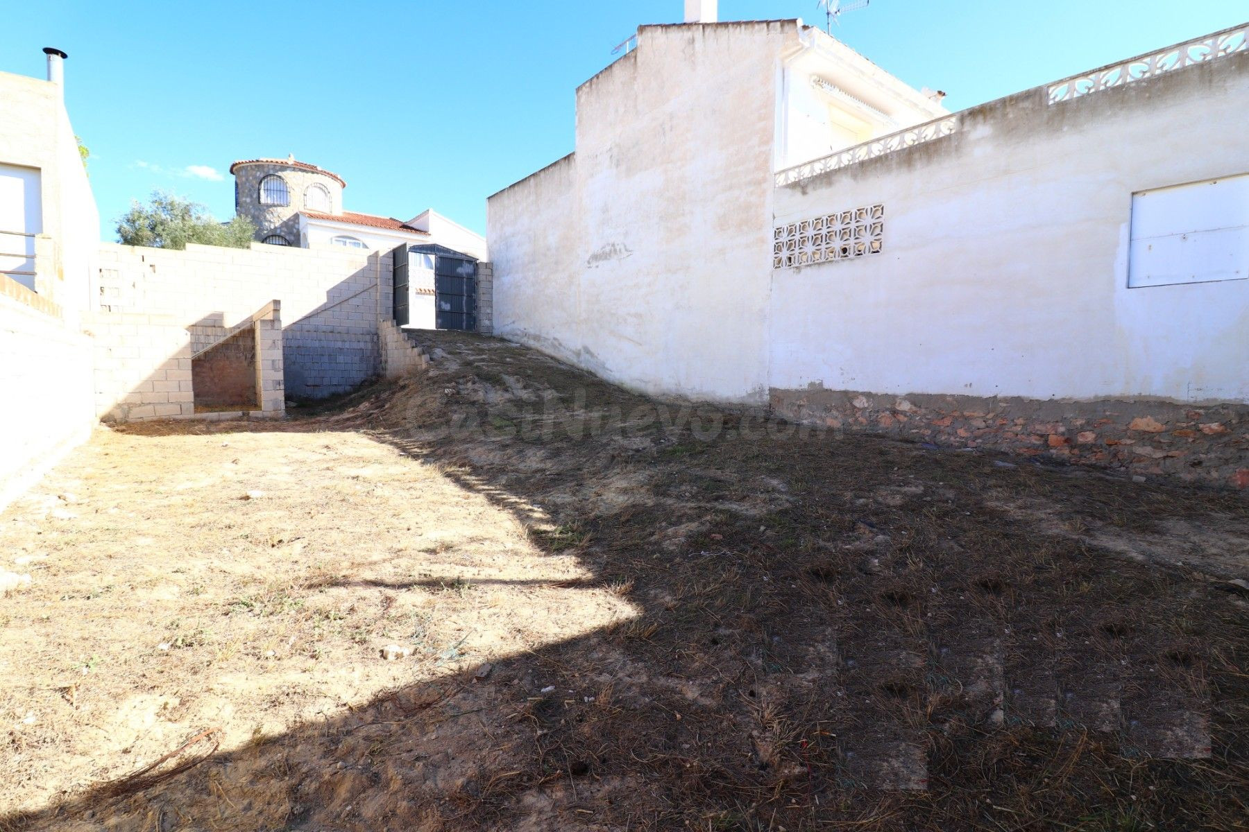 Solar en venta - Pueblo 4
