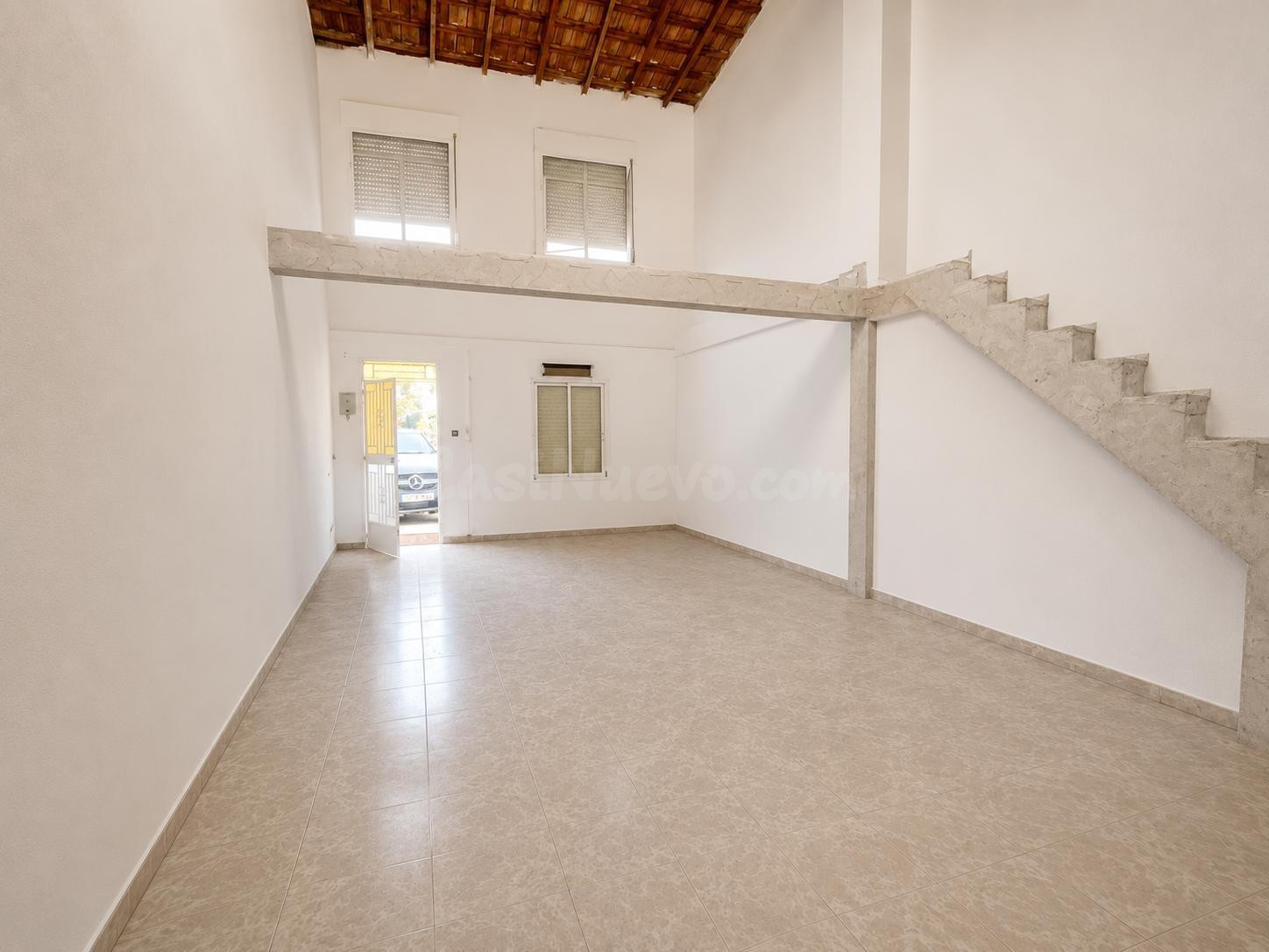 Tu Buena Casa te presenta esta fantástica casa con un enorme potencial, ideal tanto para vivienda habitual como para inversión