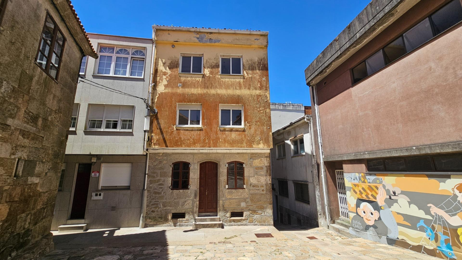 Venta edificio mixto en CEE, A Coruña - foto 2