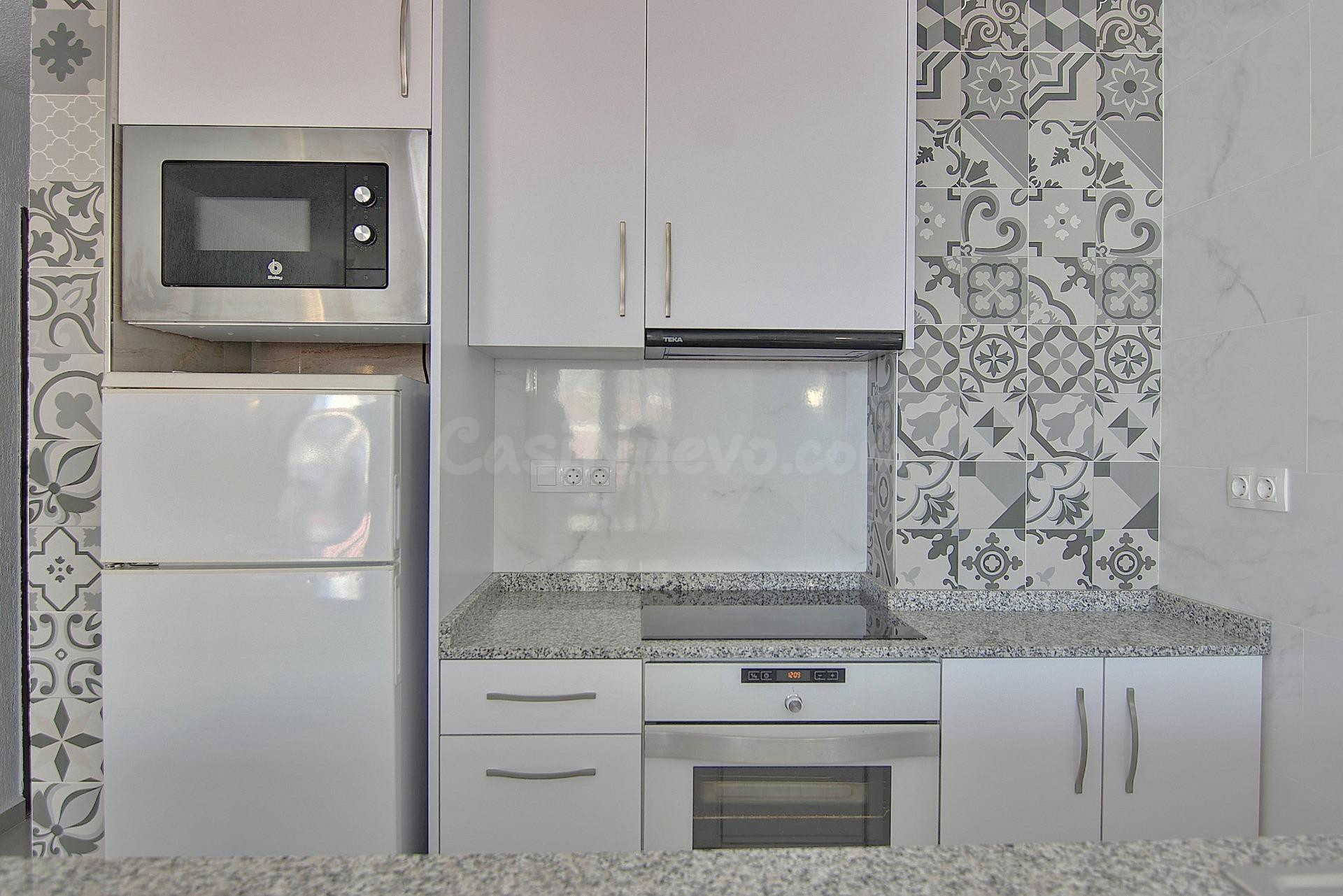 Apartamento turistica cerca del mar en Calpe - foto 4