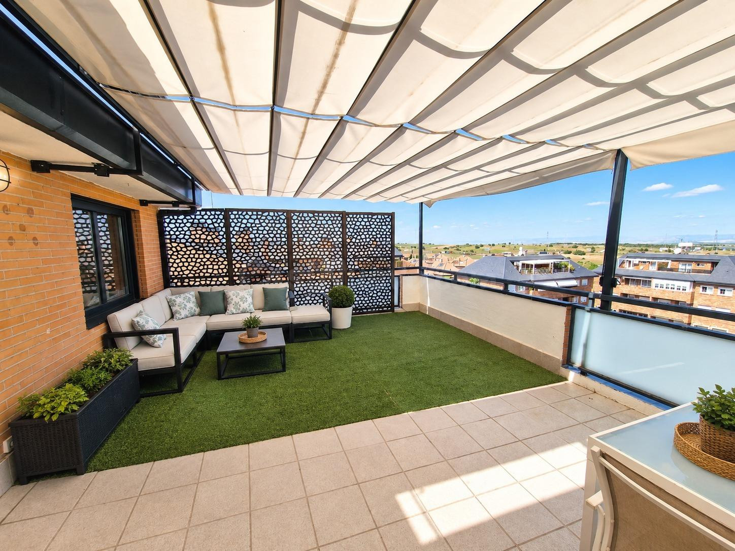 Ático Dúplex en Majadahonda en Urbanización con Piscina