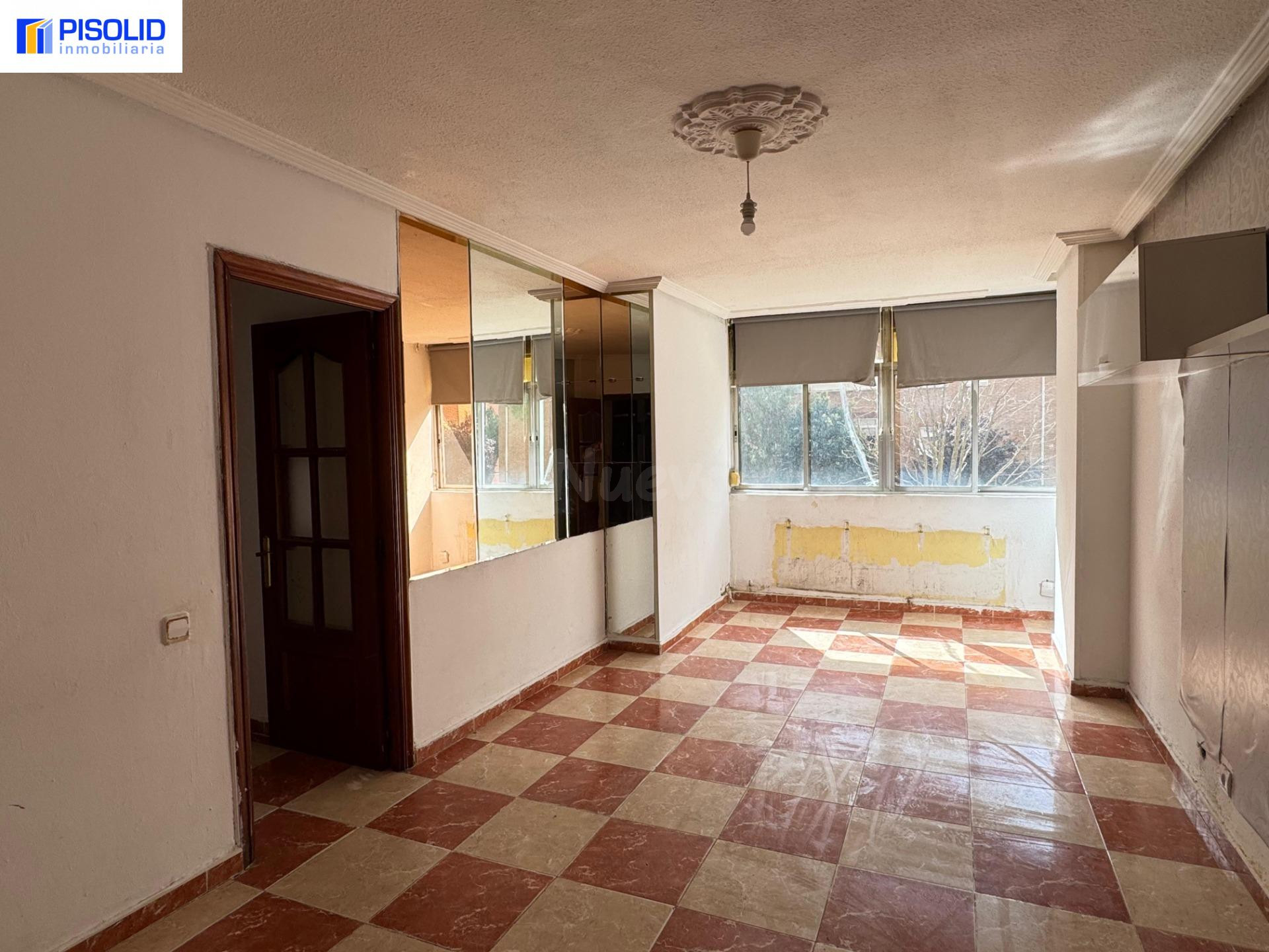 PISO EN VENTA EN HUERTA DEL REY
