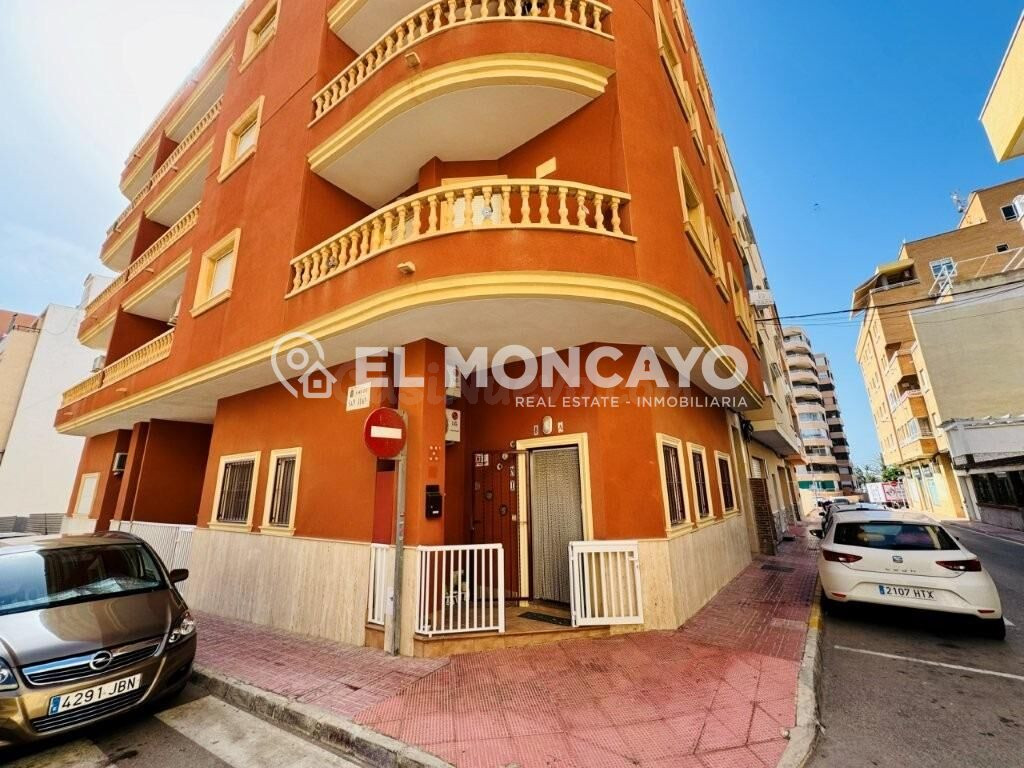 Fantástico apartamento planta baja a tan solo 200m de las playas de La Mata y Torrevieja, Alicante, Costa Blanca