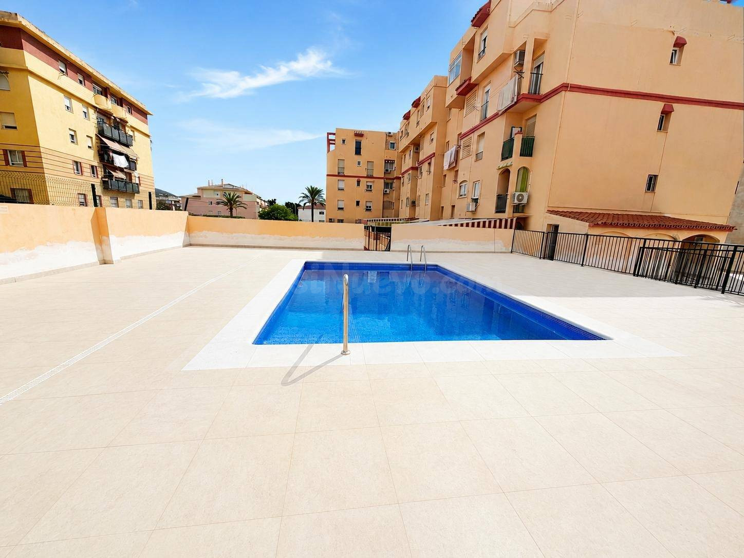 Apartamento en planta baja en Arroyo de la Miel, Benalmádena