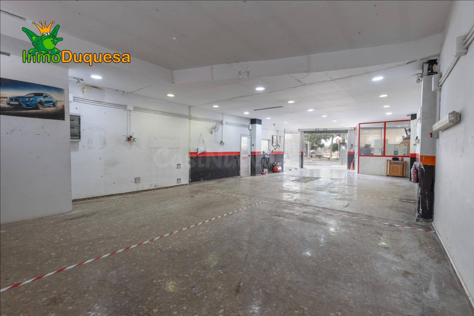 Local comercial de 123 m2 en MARACENA.