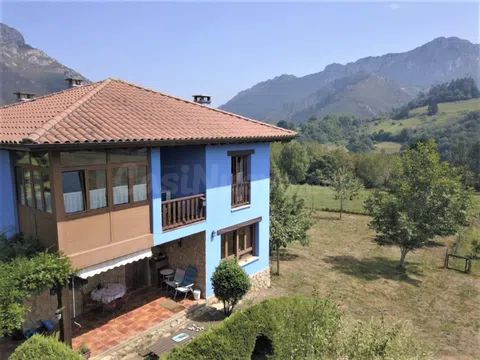 Casa con terreno en Peruyes, Cangas de Onís - foto 4