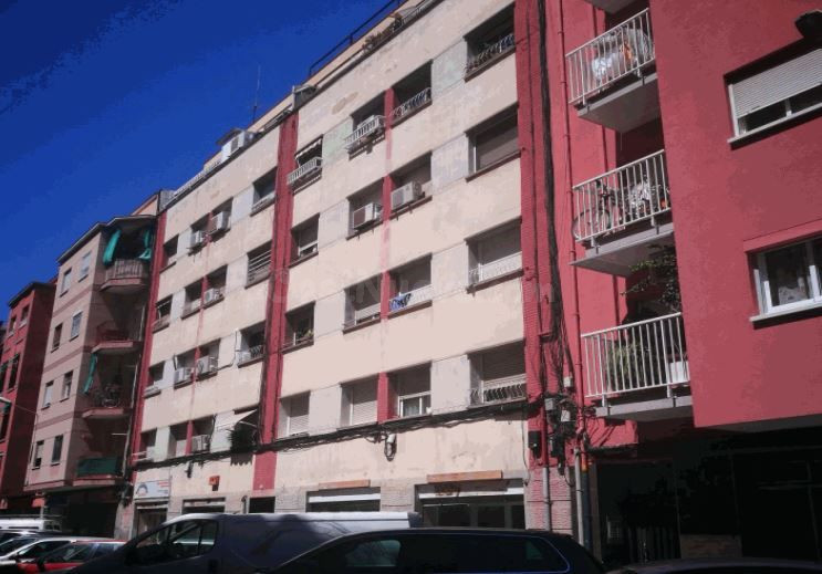 Se vende Piso OKUPADO en Milans 23 Hospitalet de Llobregat (L'), (Barcelona).