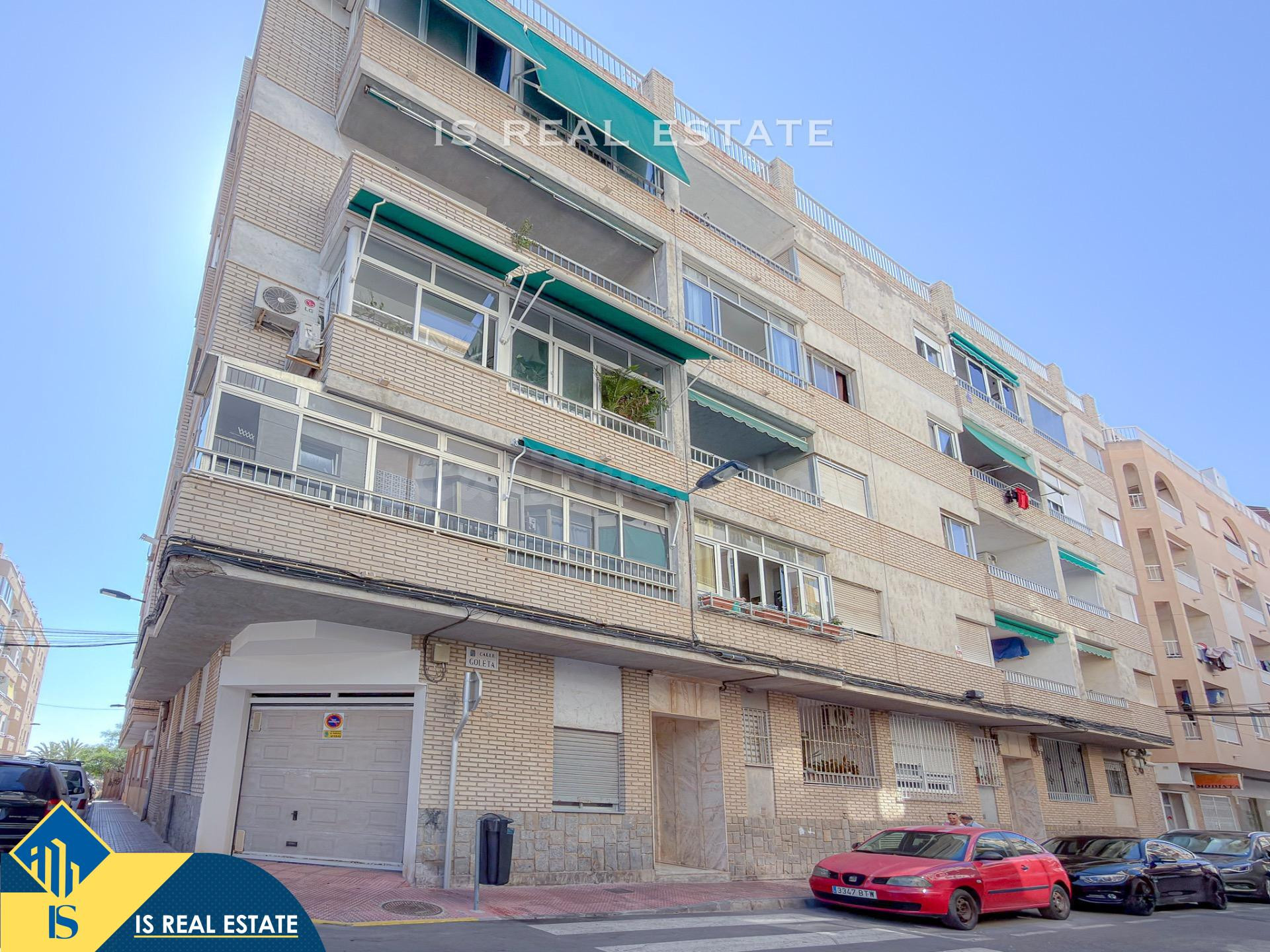 Ramon Gallud! Espectacular apartamento Reformado con excelente ubicación a 170 metros de la playa