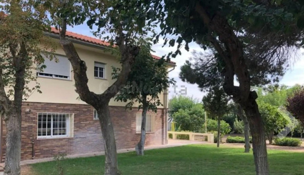 CHALET EXCLUSIVO EN LAS VEGAS – VILLANUEVA DEL PARDILLO
