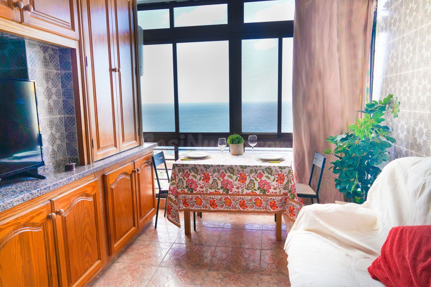 MAGNÍFICO PISO EN BAJAMAR CON ESPECTACULARES VISTAS AL MAR